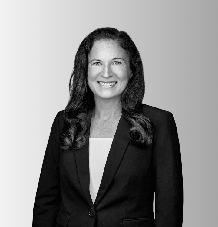 Jennifer L. Laucirica