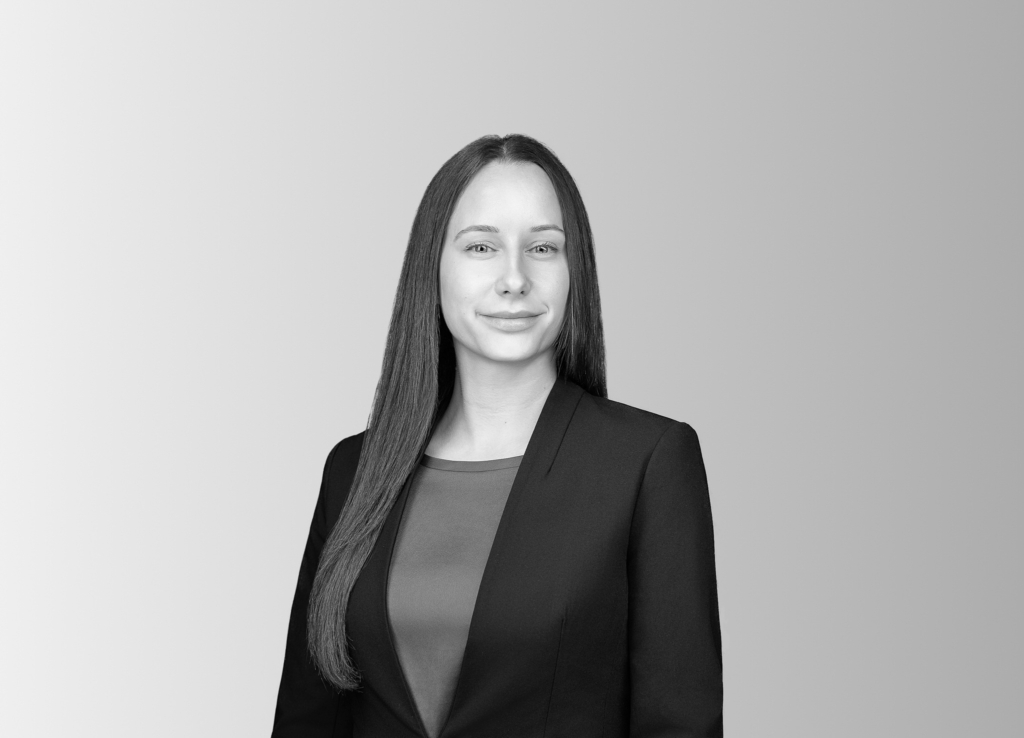 Rubin Rudman Adds Julia Royce in Corporate, Business and Tax Practice thumbnail